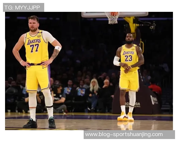 詹姆斯深刻反思球权与失误关系强调掌控比赛的重要性